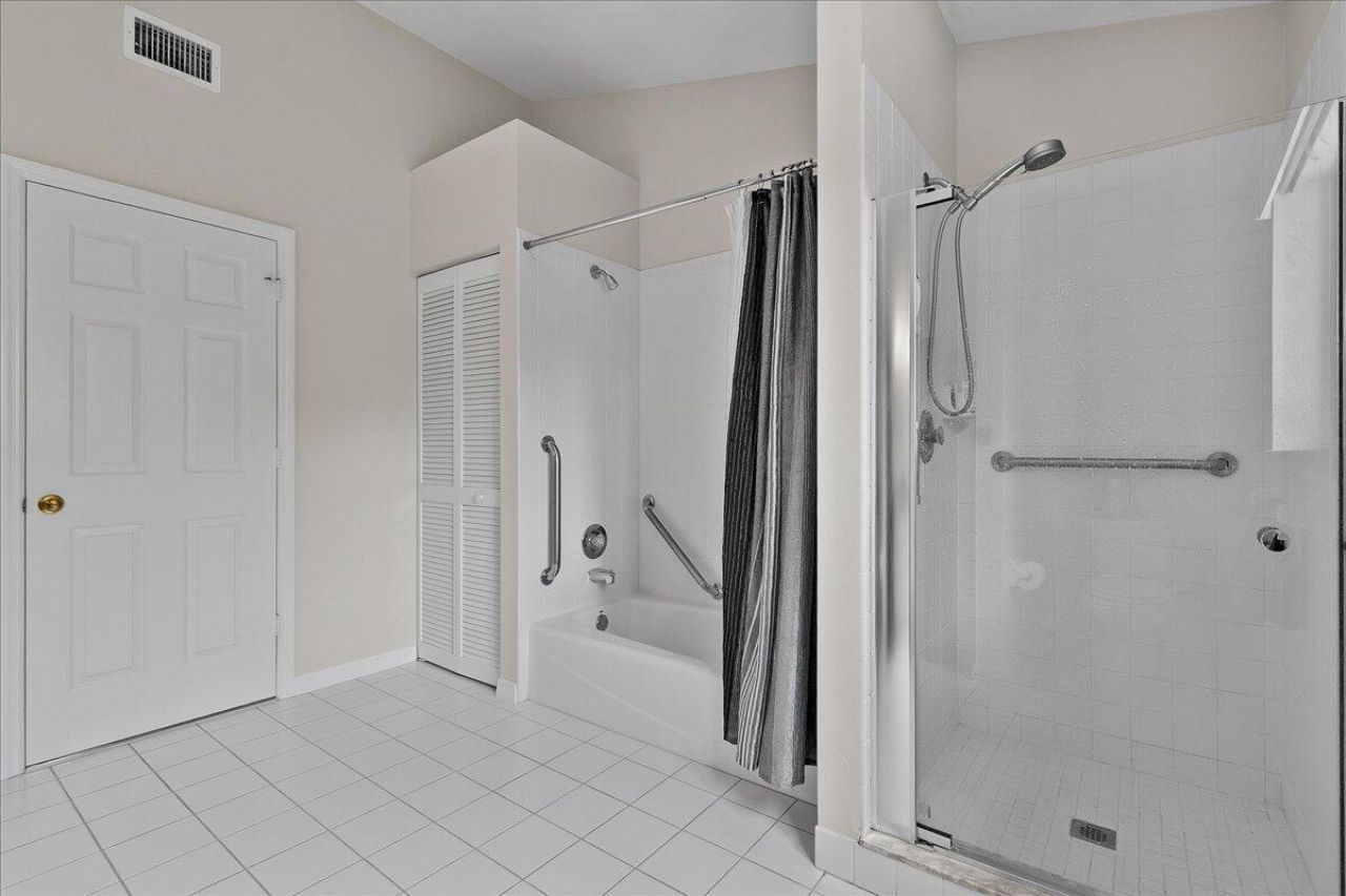 6111 SE Georgetown Place, Hobe Sound, FL 33455 Photo