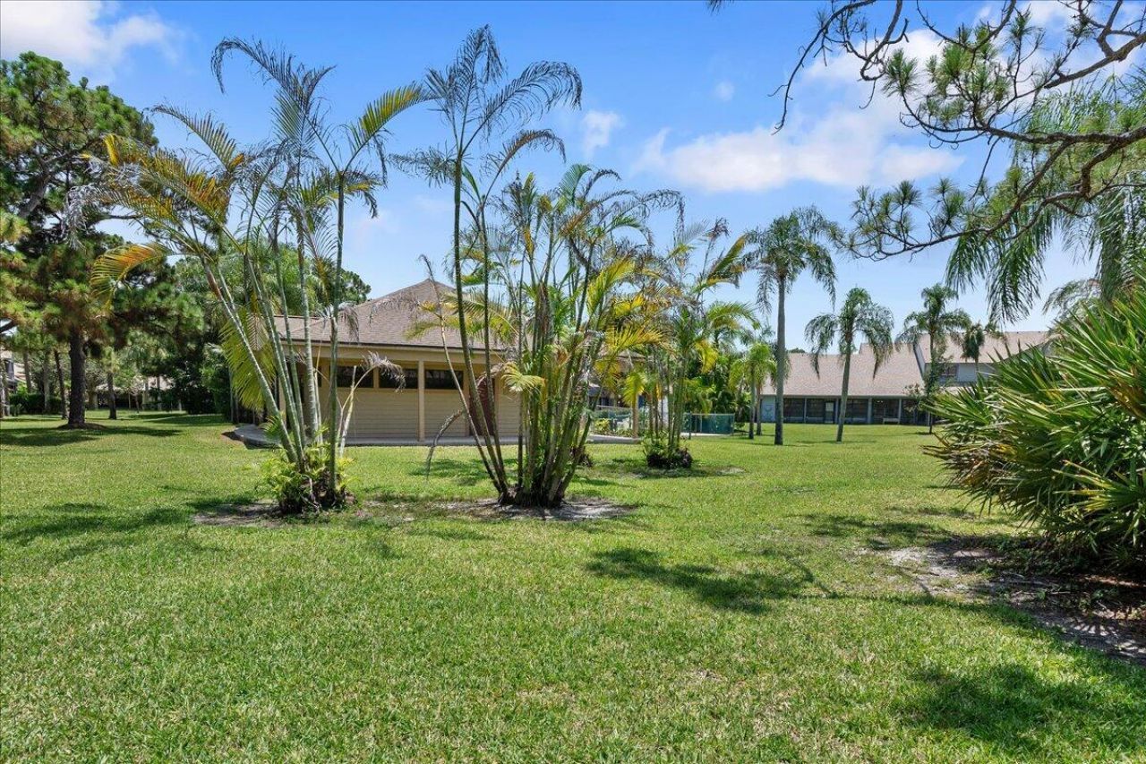 6111 SE Georgetown Place, Hobe Sound, FL 33455 Photo