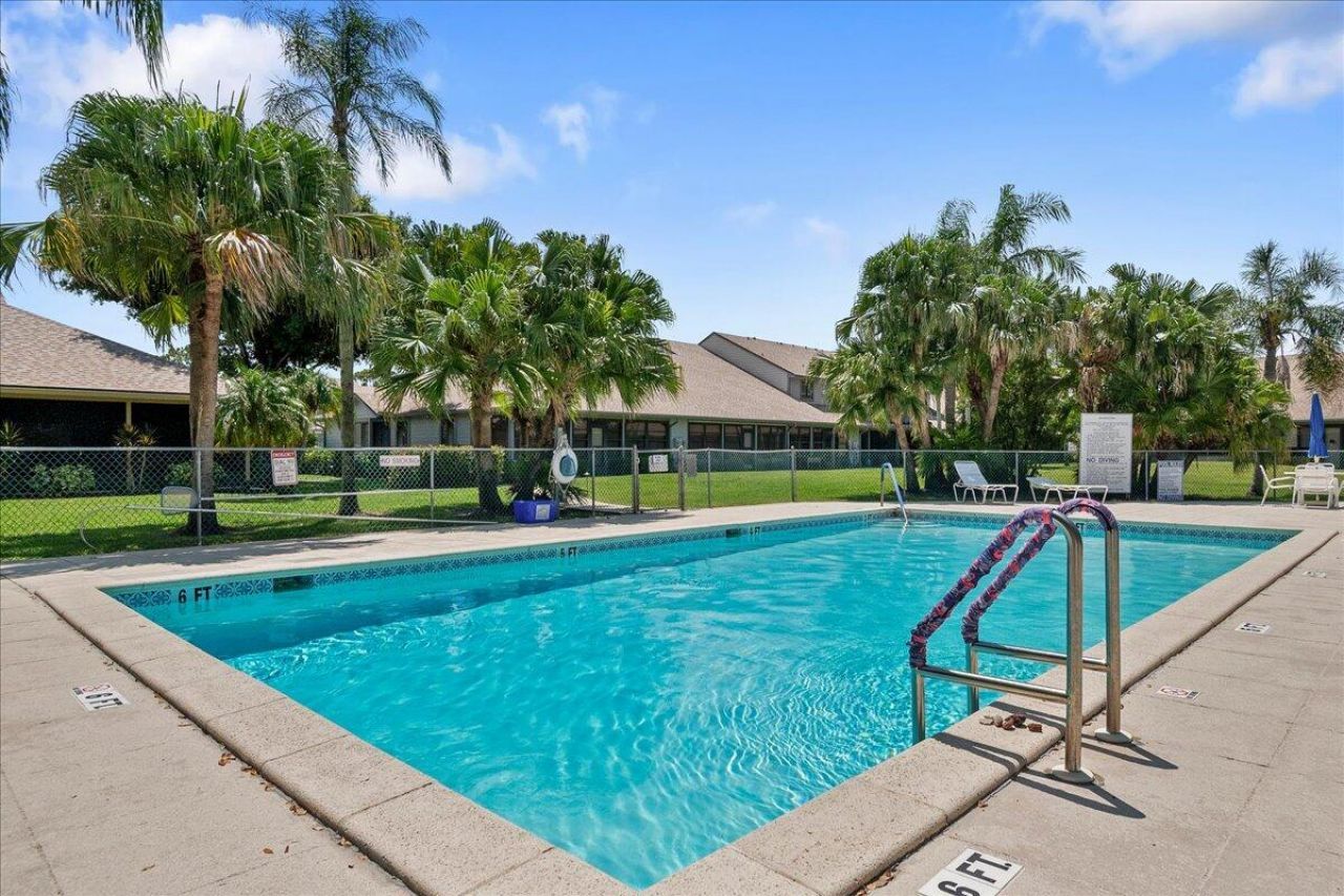 6111 SE Georgetown Place, Hobe Sound, FL 33455 Photo