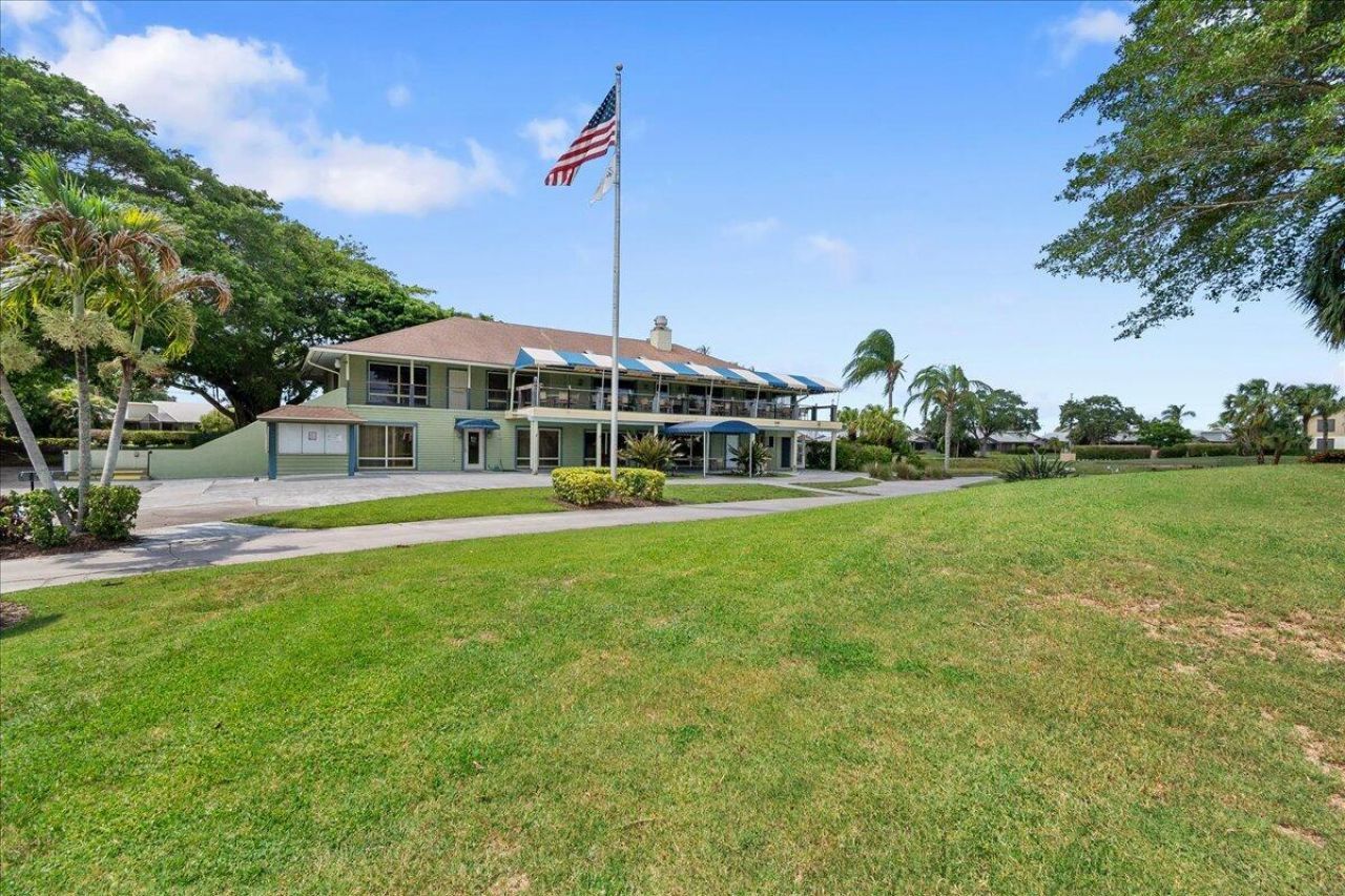 6111 SE Georgetown Place, Hobe Sound, FL 33455 Photo