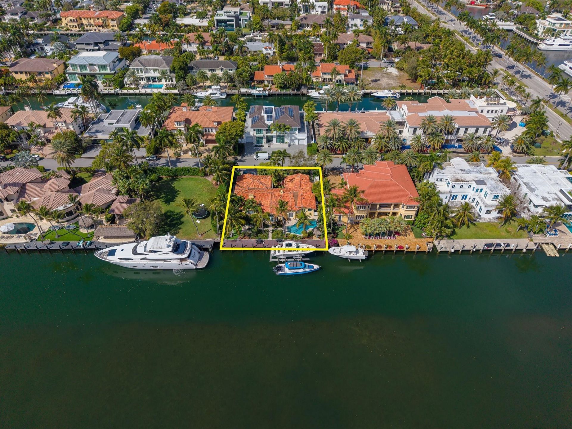 330 Royal Plaza Drive, Fort Lauderdale, FL 33301 Photo