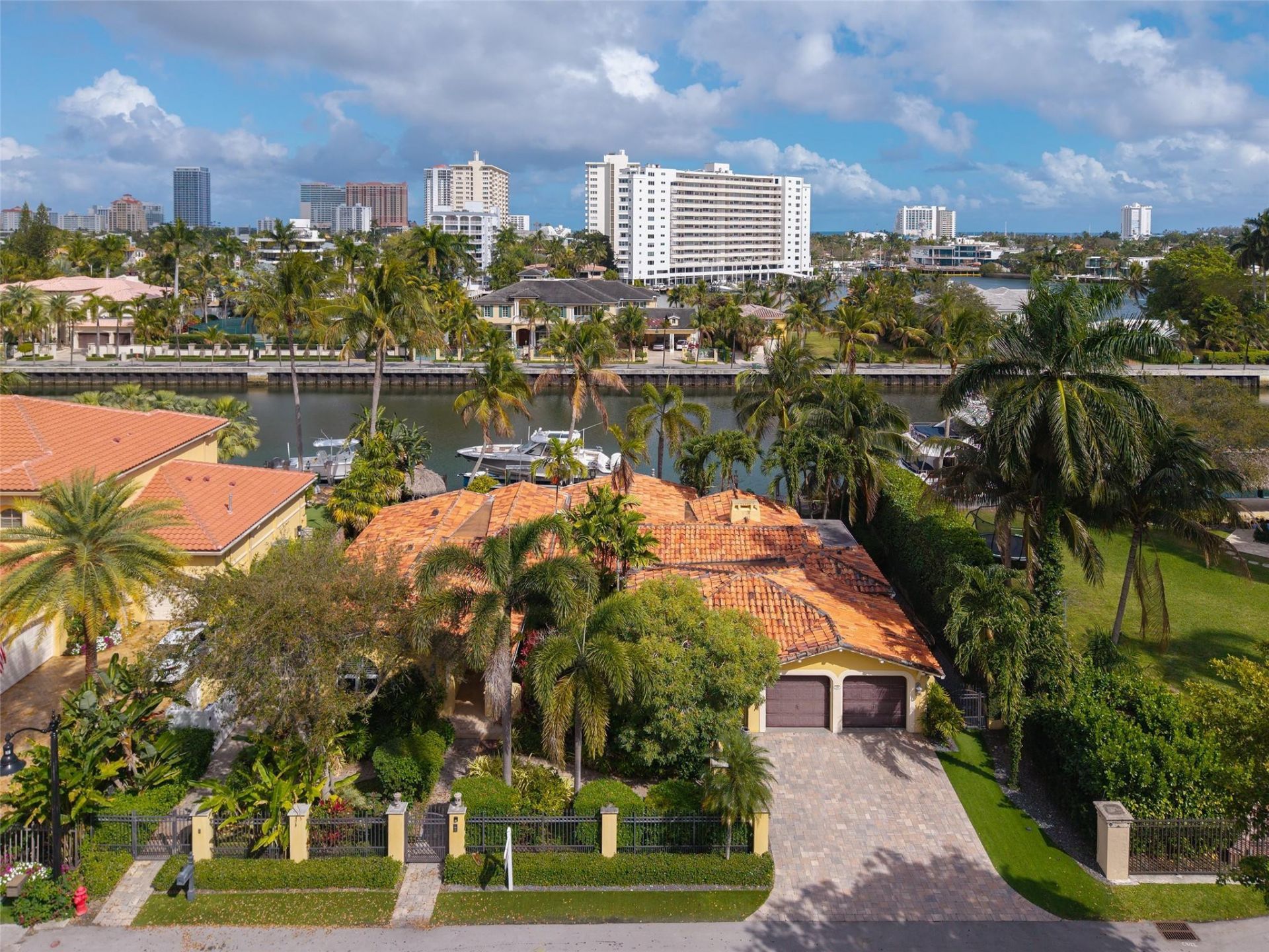 330 Royal Plaza Drive, Fort Lauderdale, FL 33301 Photo