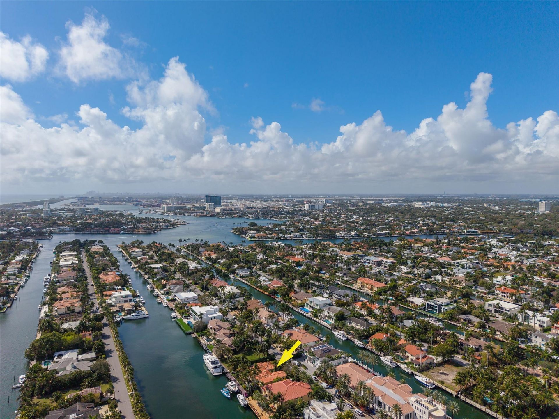 330 Royal Plaza Drive, Fort Lauderdale, FL 33301 Photo