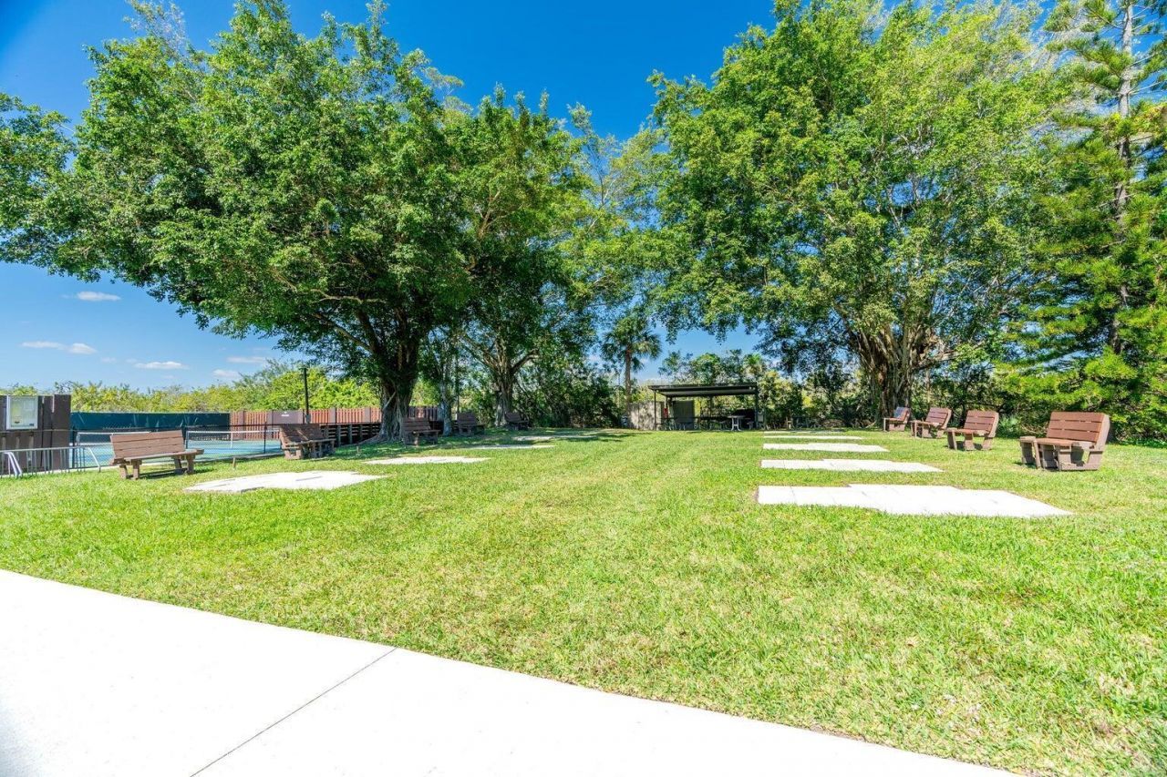 361 SW South River Drive, Unit 101, Stuart, FL 34997 Photo