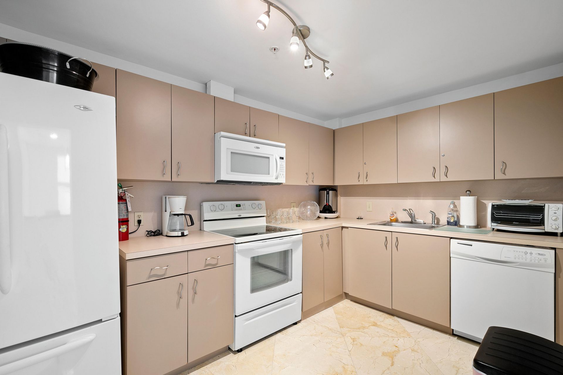4600 S Ocean Boulevard, Unit 602, Highland Beach, FL 33487 Photo
