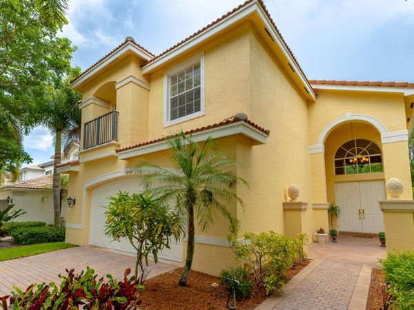 8789 Sandy Crest Lane, Boynton Beach, FL 33473