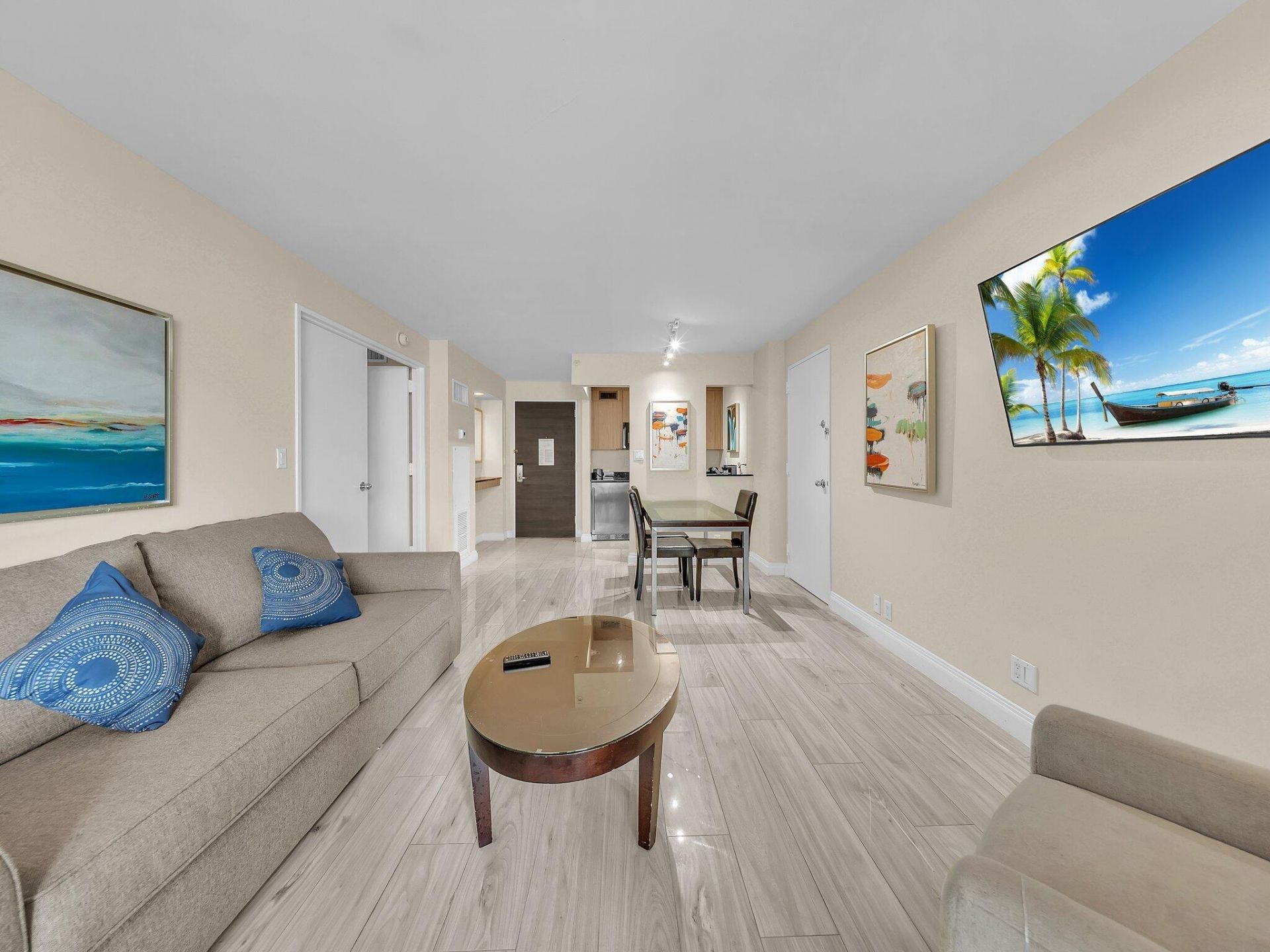 2670 E Sunrise Boulevard, Unit 323, Fort Lauderdale, FL 33304 Photo