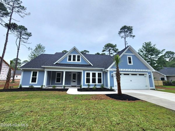 181 Crossroad Drive NW, Calabash, NC 28467