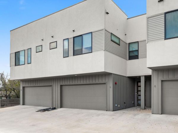 6409 Berkman DR, Unit 9, Austin, TX 78723