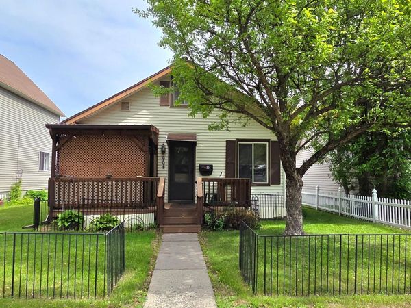 904 6th Street, International Falls, MN 56649