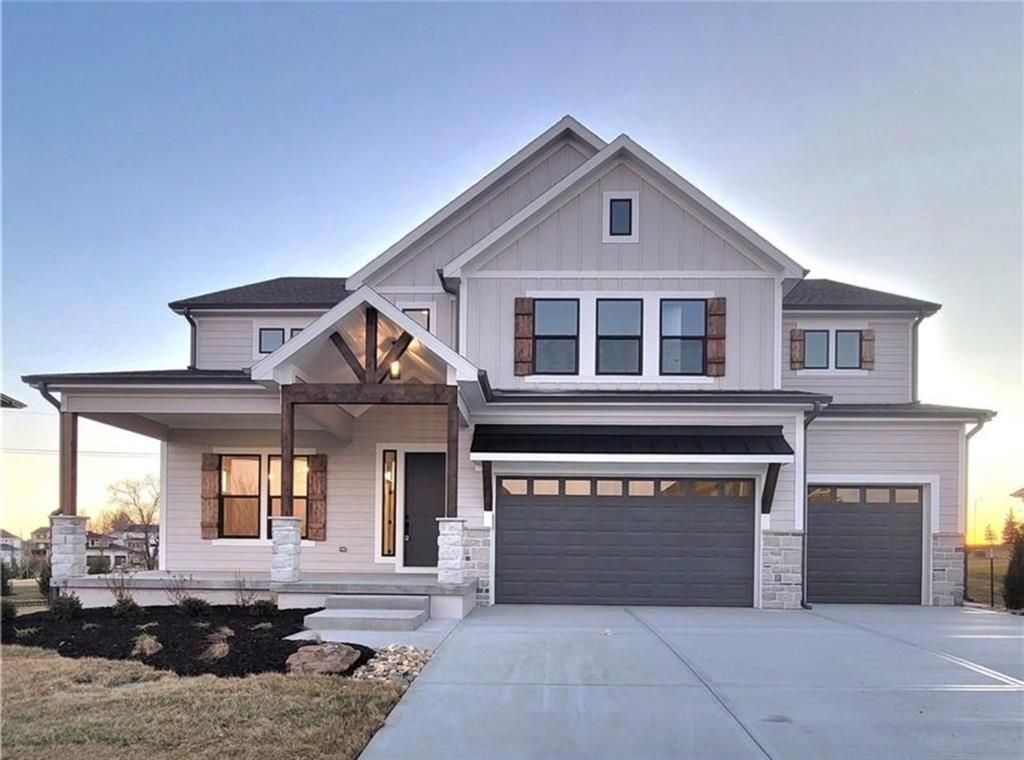 17131 S Barstow Street, Olathe, KS 66062 Main Photo