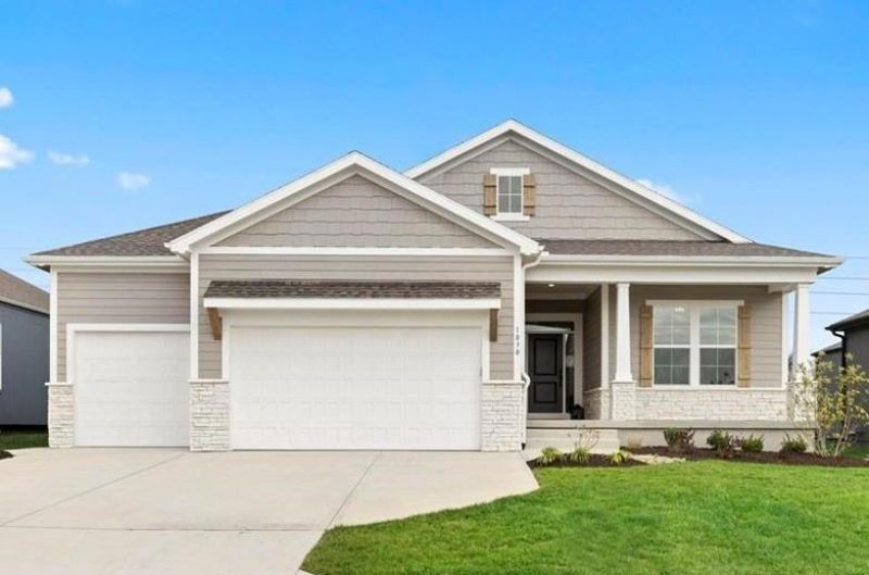 17135 S Barstow Street, Olathe, KS 66062 Main Photo