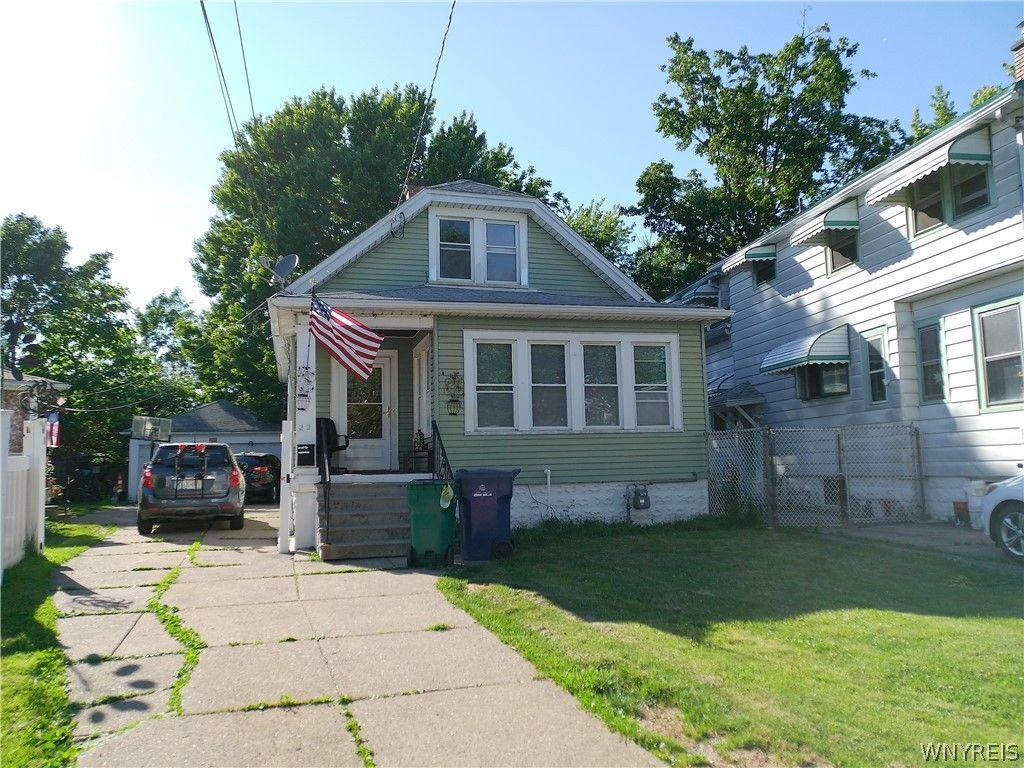 20 Malsch Street, Buffalo, NY 14207 Main Photo