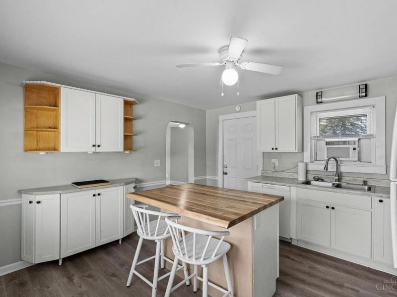 101 S Howard Street, Sabina, OH 45169 Photo 6