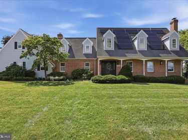 2242 SCOTLAND ROAD , CHAMBERSBURG, PA 17201