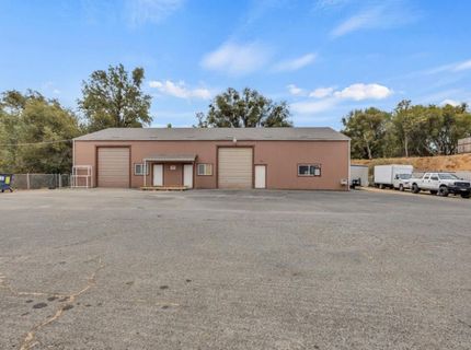 5690-5696 Mother Lode Dr, Placerville, CA 95667 Photo