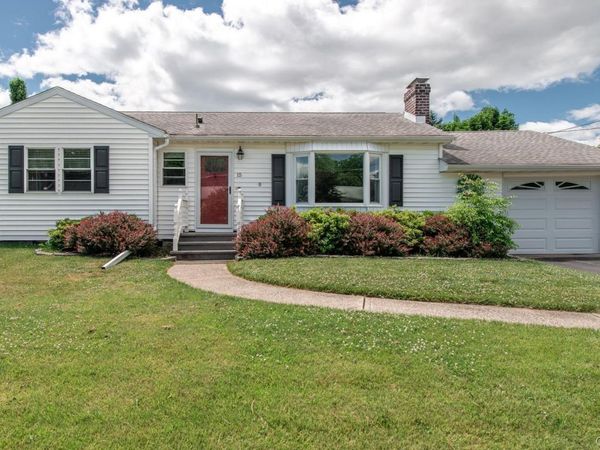 15 Genesee Avenue , Lake Katrine, NY 12449