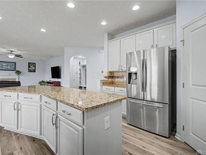 10226 Morgan Grey Court, Washington Township, OH 45458 Photo 13