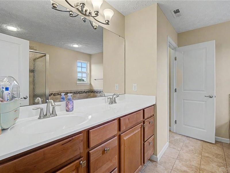 10226 Morgan Grey Court, Washington Township, OH 45458 Photo 22