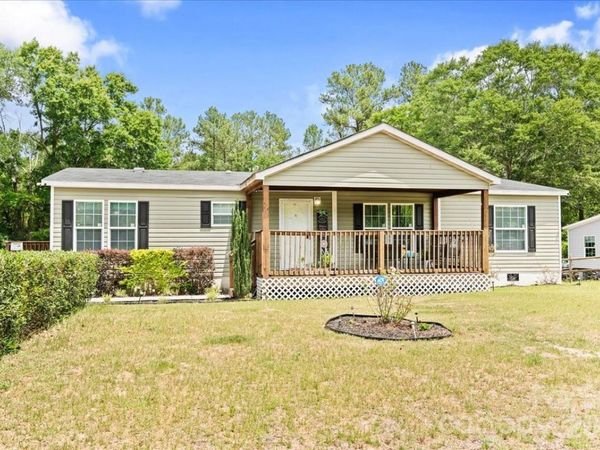 187 Central Place Lane, Pageland, SC 29728