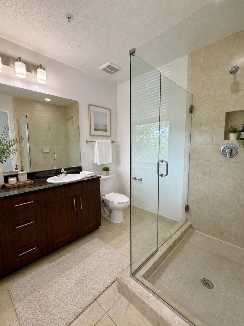 1590 Cameron Samuel Lane, West Palm Beach, FL 33401 Photo