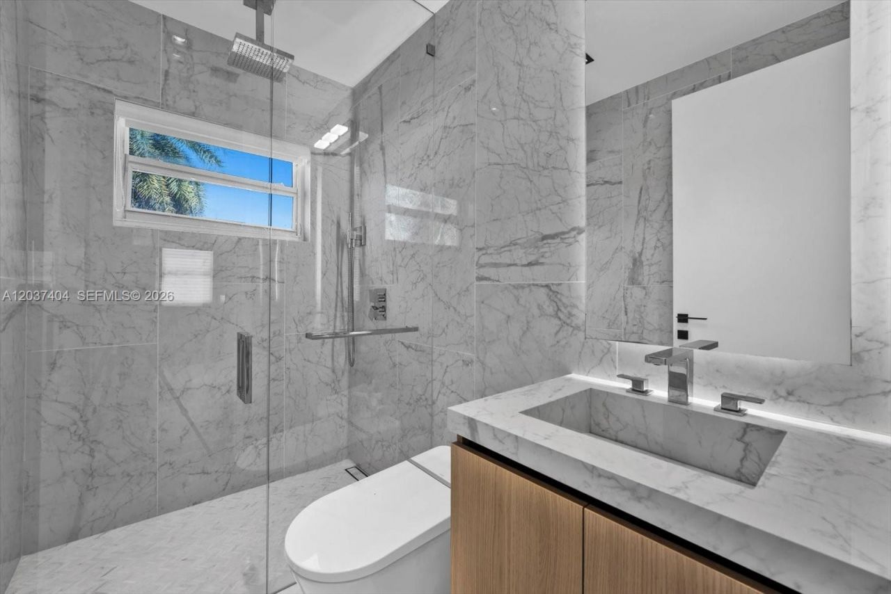 431 Layne Blvd , Hallandale Beach, FL 33009 Photo