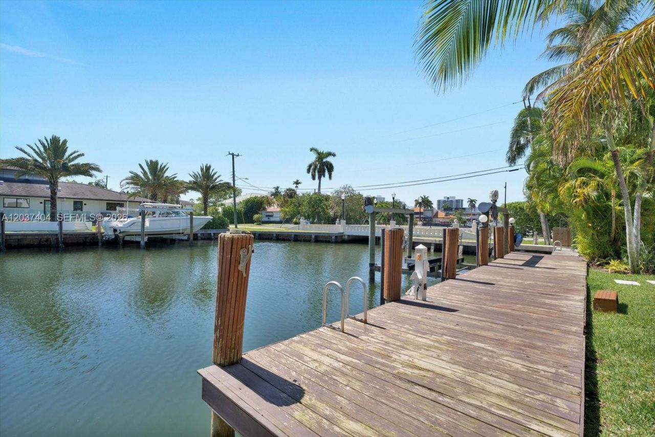 431 Layne Blvd , Hallandale Beach, FL 33009 Photo