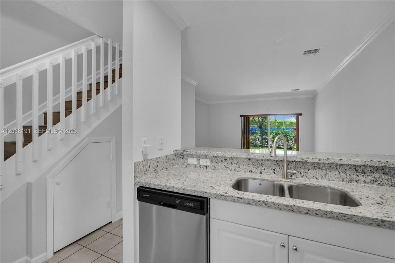 17359 NW 7th Ave , Unit 1505, Miami Gardens, FL 33169 Photo