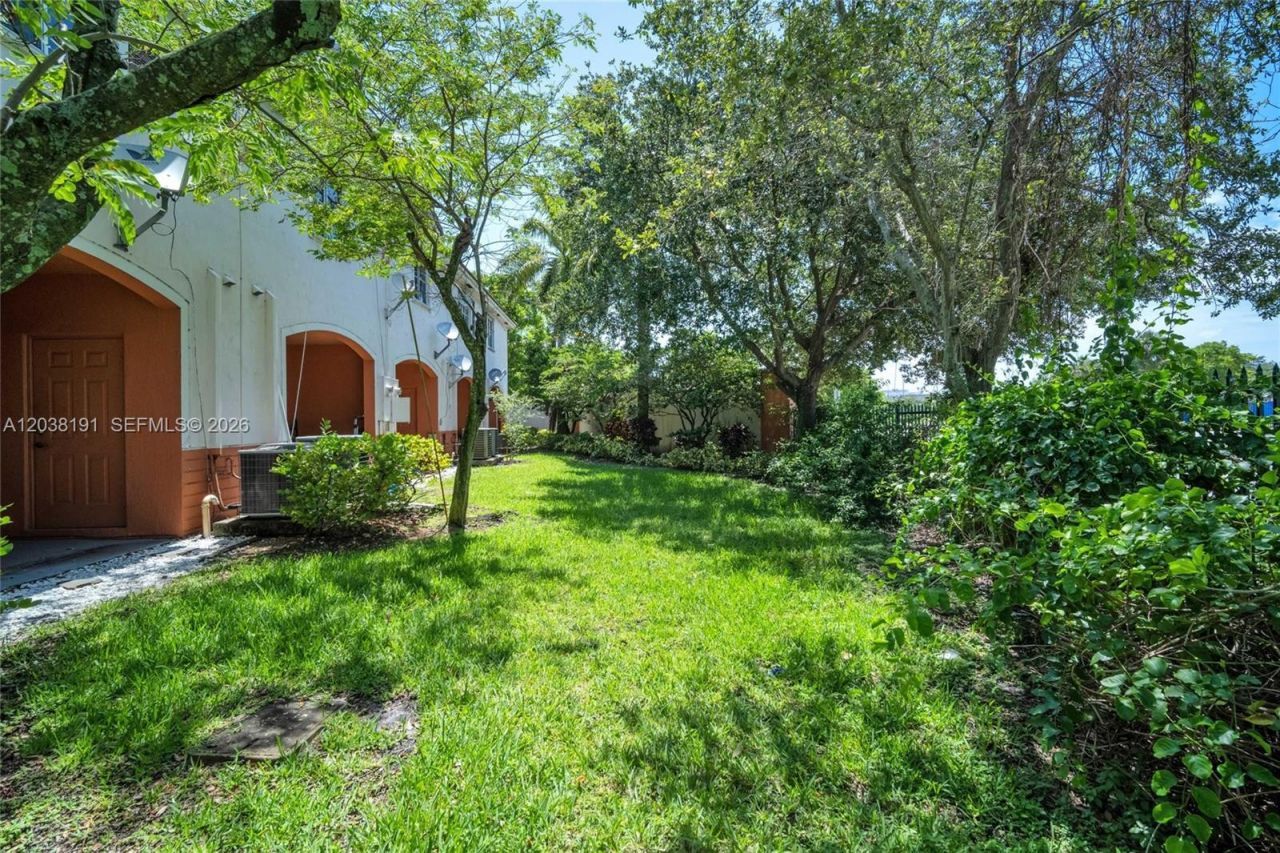17359 NW 7th Ave , Unit 1505, Miami Gardens, FL 33169 Photo