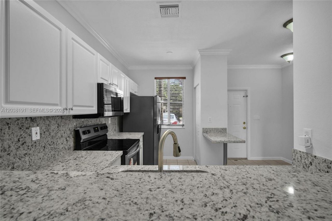 17359 NW 7th Ave , Unit 1505, Miami Gardens, FL 33169 Photo