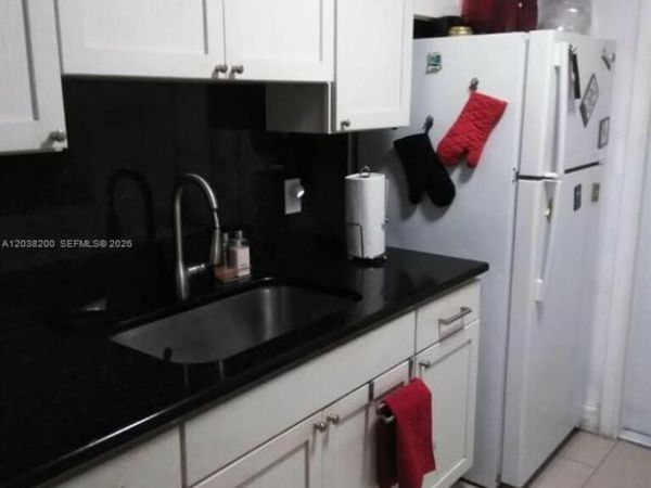 5420 NW 11th St, Unit 205, Plantation, FL 33313