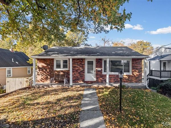 2114 Orchard Boulevard , Alton, IL 62002