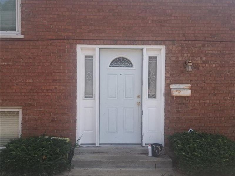 6130 Ridgeacres Drive, Unit M3, Hamilton, OH 45237 Photo 3