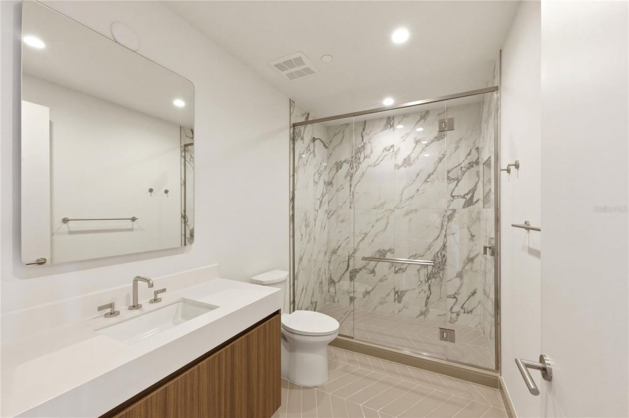 5100 Coconut Road, Unit 705, Estero, FL 34134 Photo