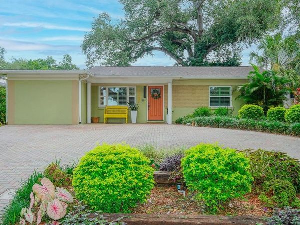 3207 W NASSAU STREET , TAMPA, FL 33607