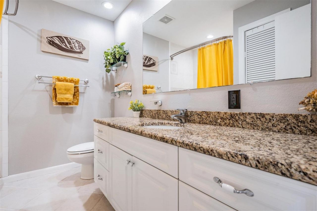 4939 Floramar Terrace , Unit 914, New Port Richey, FL 34652 Photo