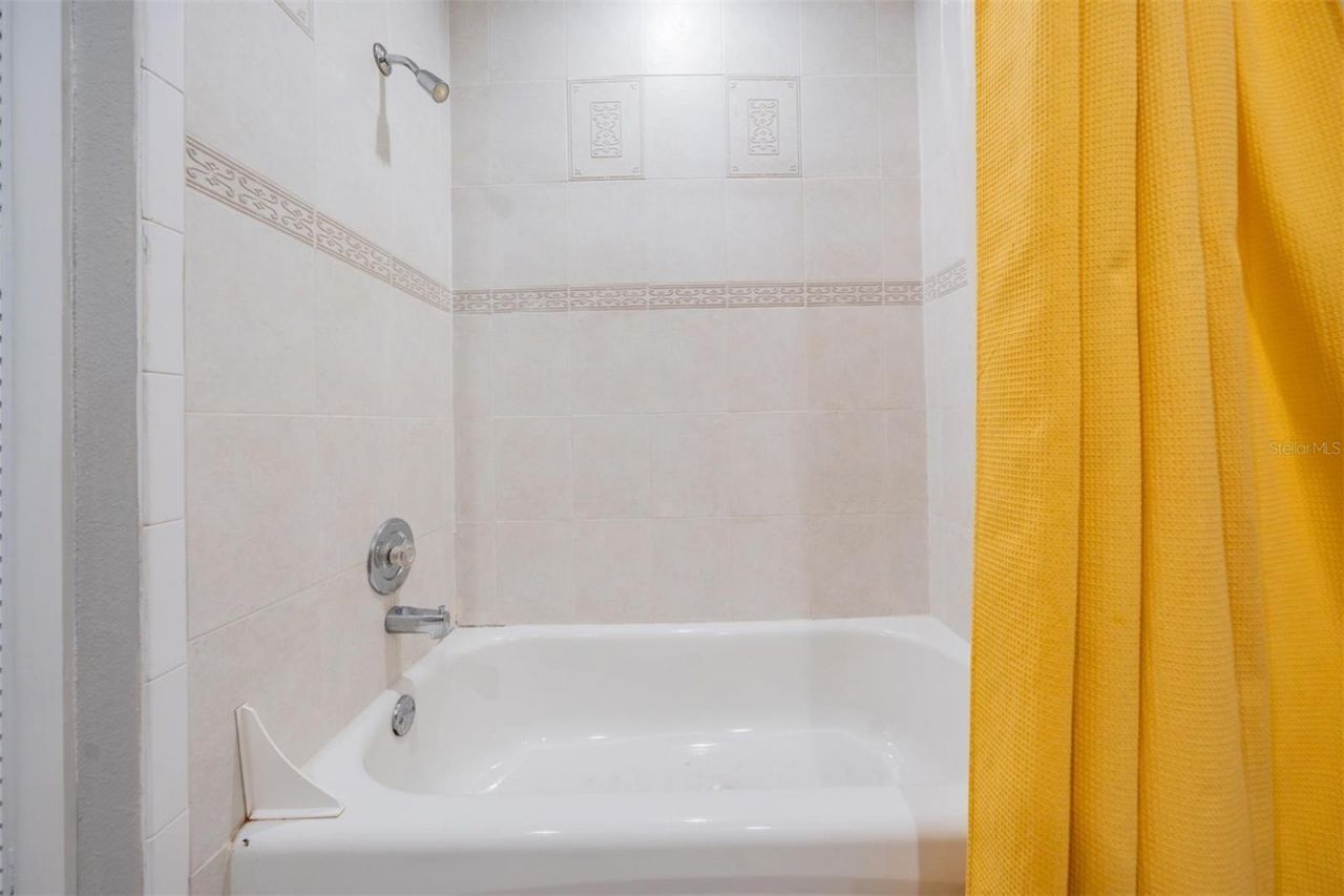4939 Floramar Terrace , Unit 914, New Port Richey, FL 34652 Photo