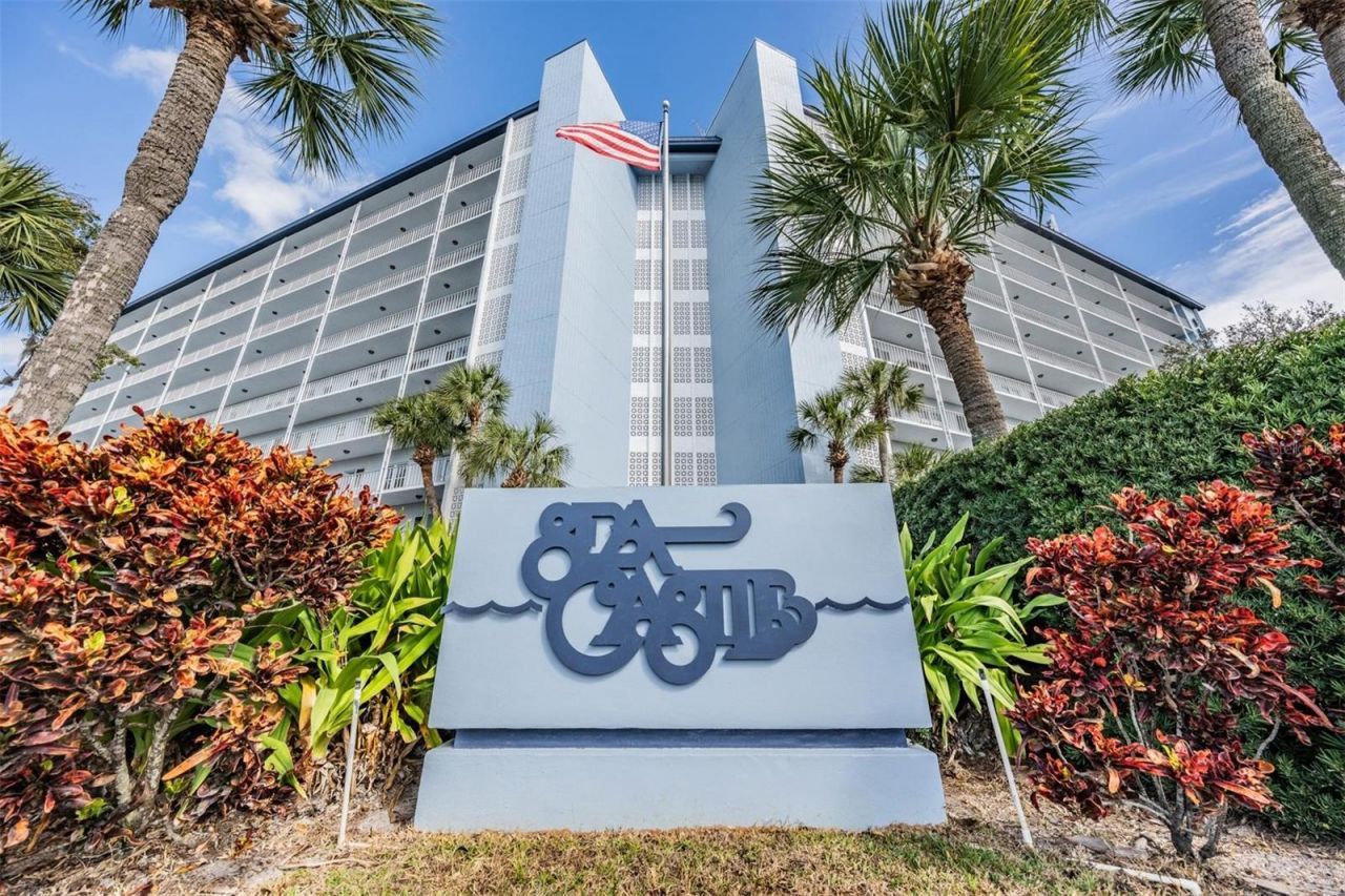 4939 Floramar Terrace , Unit 914, New Port Richey, FL 34652 Photo