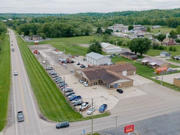 206 S Carrollton Street , Malvern, OH 43986