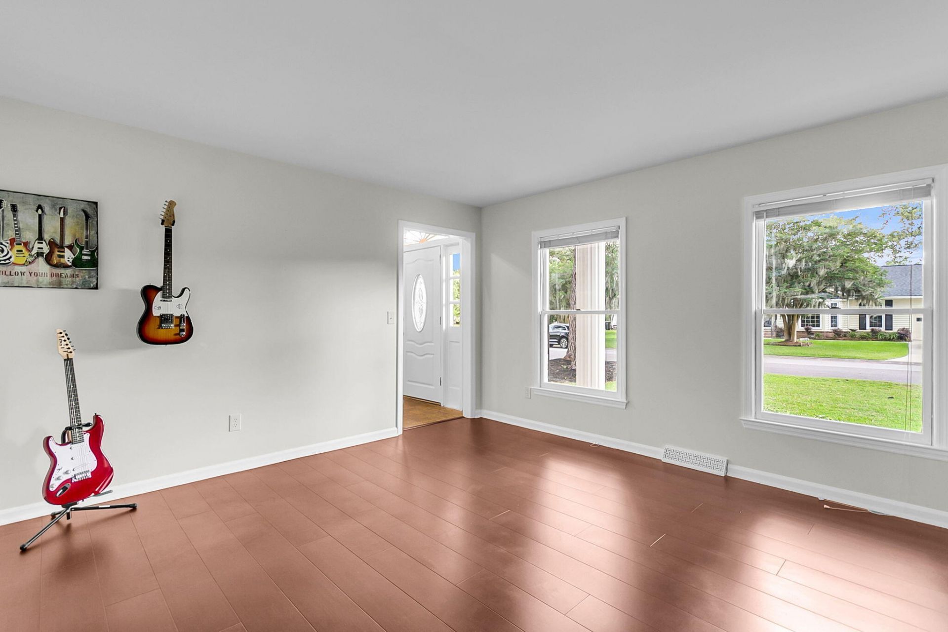 2857 Doncaster Drive Photo 21