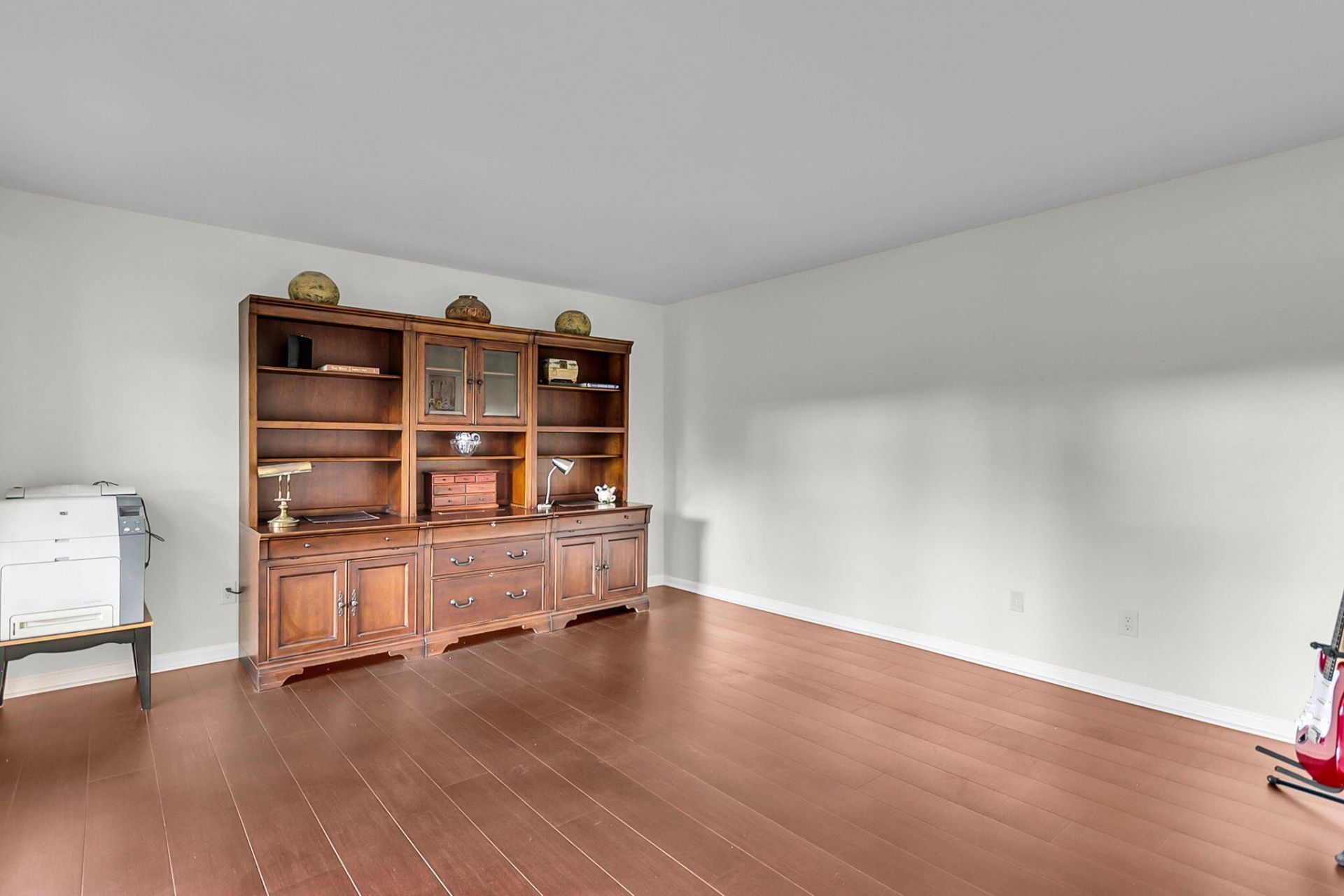 2857 Doncaster Drive Photo 22