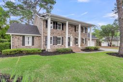 2857 Doncaster Drive photo 4