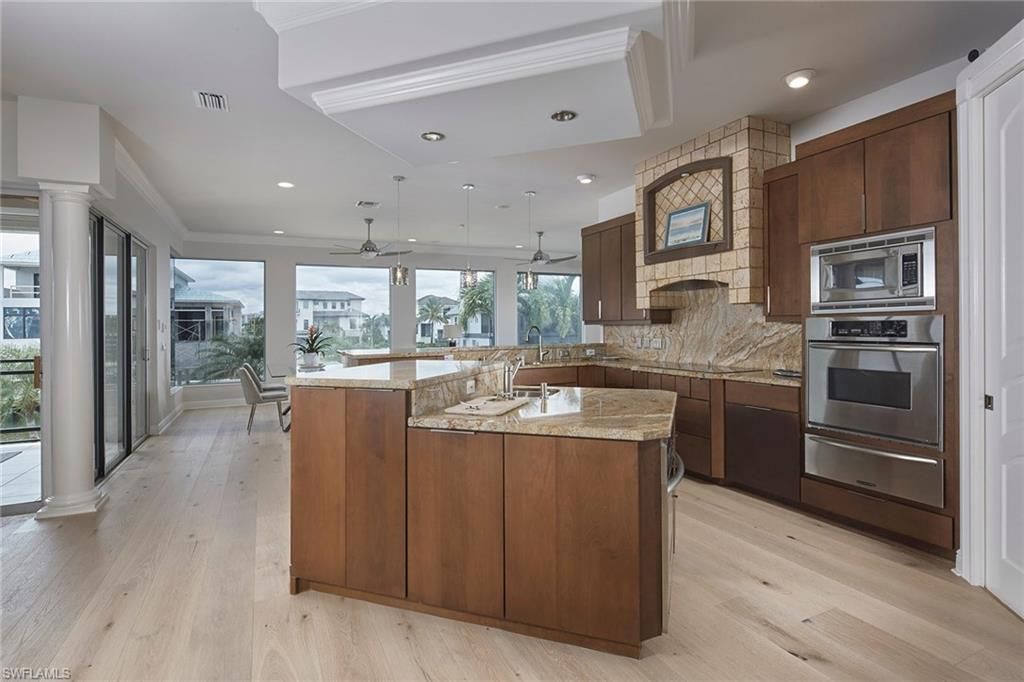 319 Lagoon Ave, Naples, FL 34108 Photo