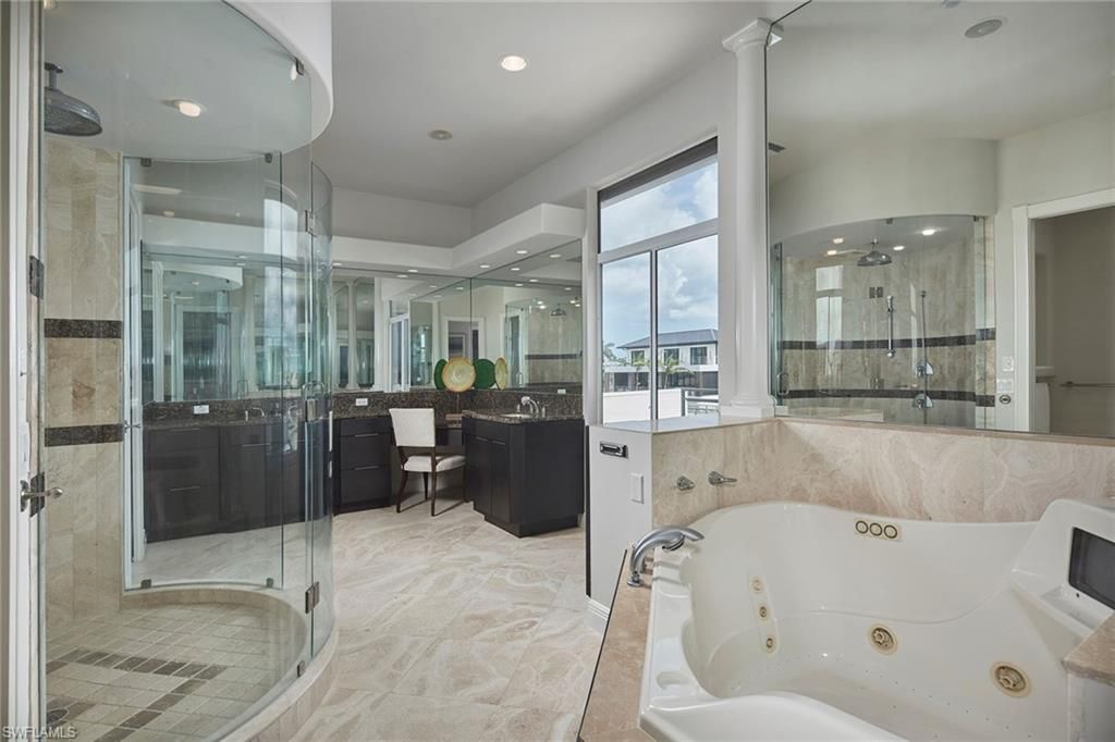 319 Lagoon Ave, Naples, FL 34108 Photo
