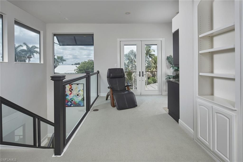 319 Lagoon Ave, Naples, FL 34108 Photo