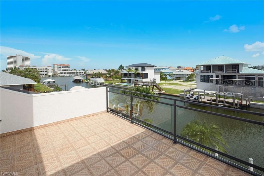 319 Lagoon Ave, Naples, FL 34108 Photo