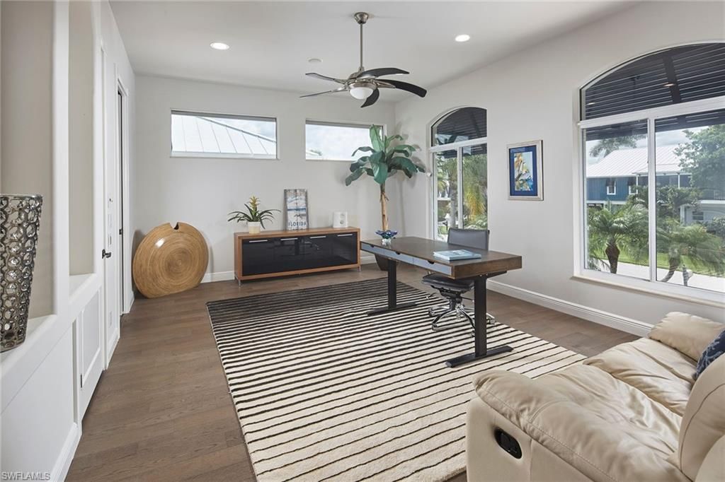319 Lagoon Ave, Naples, FL 34108 Photo