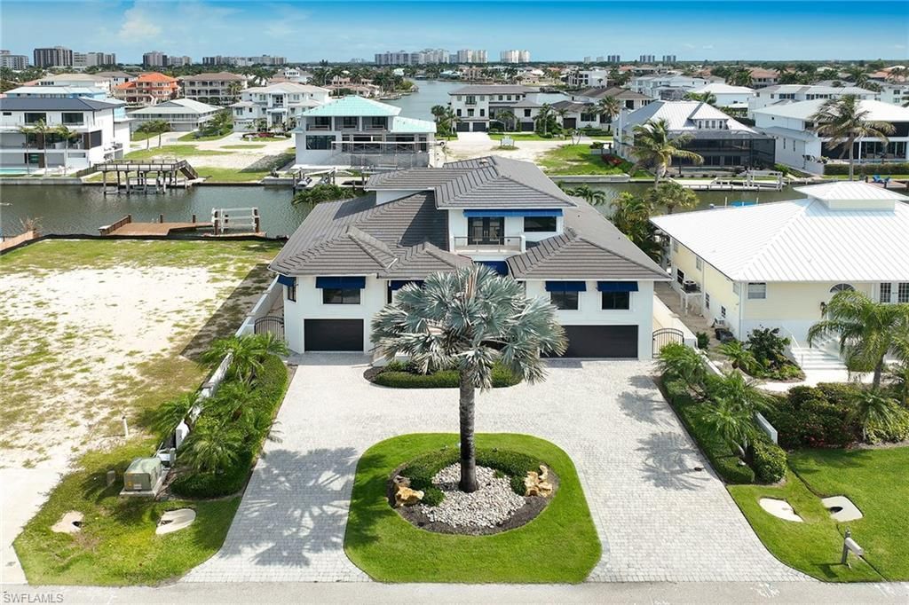 319 Lagoon Ave, Naples, FL 34108 Photo