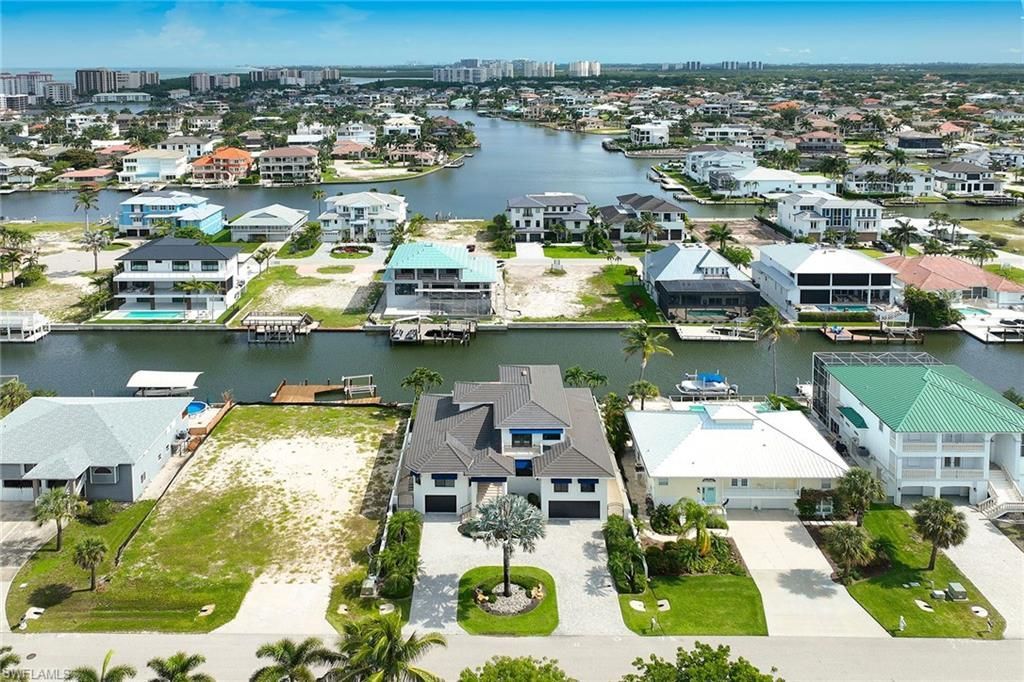 319 Lagoon Ave, Naples, FL 34108 Photo