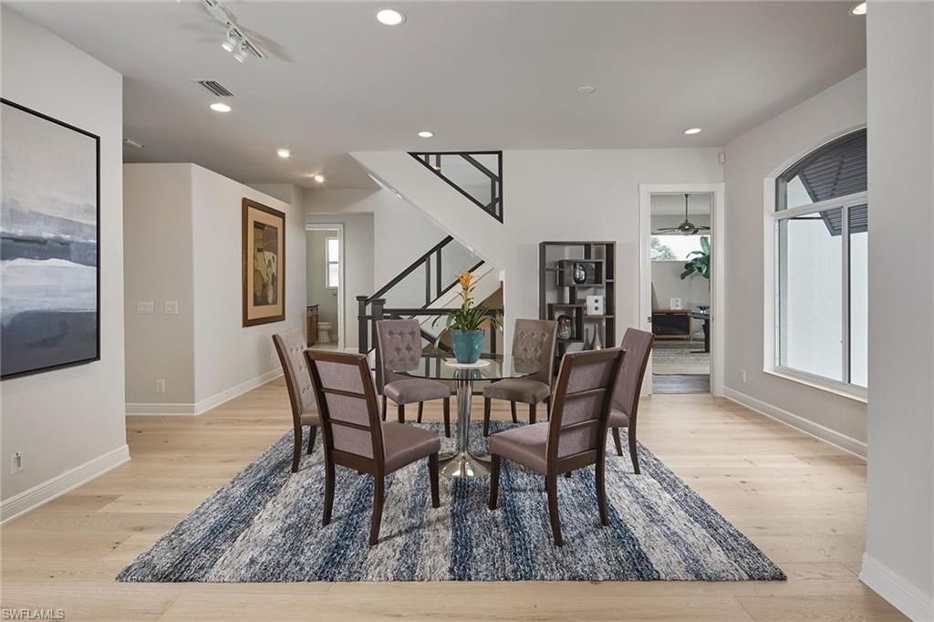 319 Lagoon Ave, Naples, FL 34108 Photo
